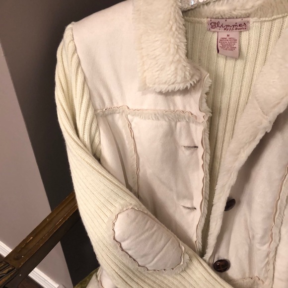 Jacket/Sweater - Picture 2 of 3